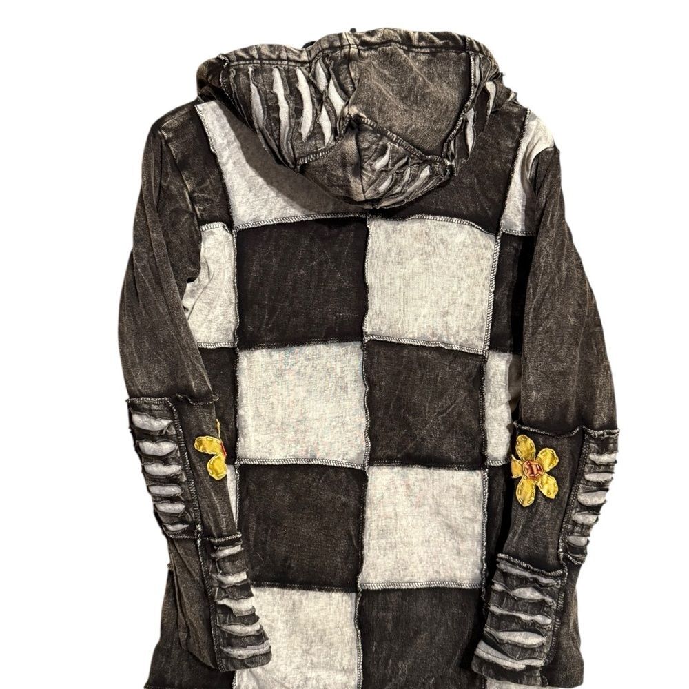 NWT Rhea Black Cotton Long Flower Patchwork Razor Cut Hippie Boho Jacket- Medium - Picture 5 of 12
